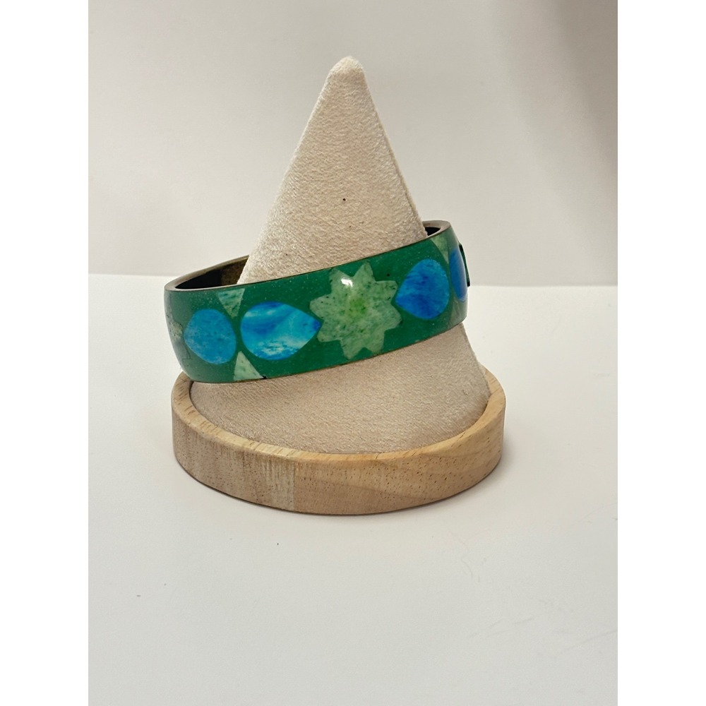 1970s Vintage Brass Boho Inlay Bangle Bracelet Green Blue Star Teardrop Mosaic